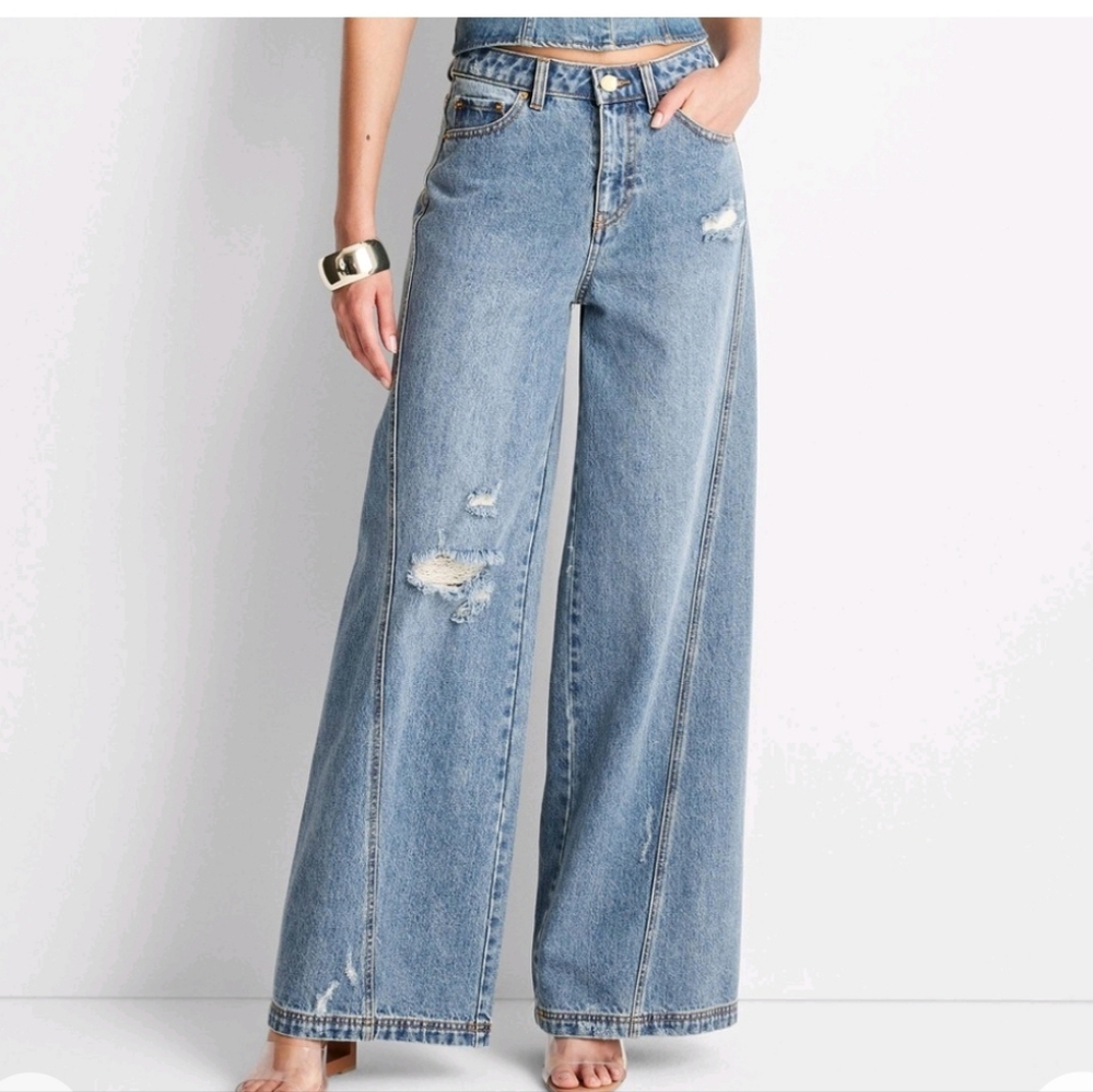 Jenee Naylor Future Collective Womens distressed high rise wide leg jeans